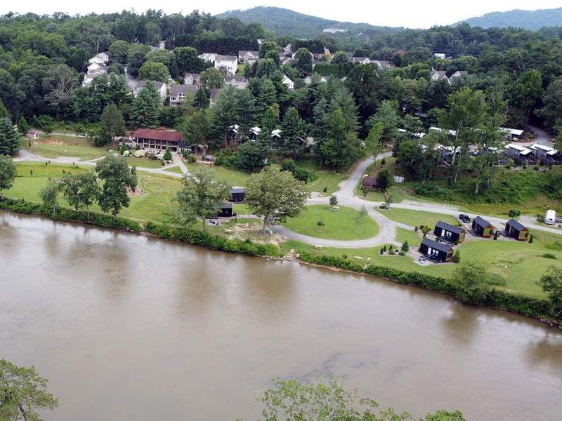 Romantic Asheville River Cabins Getaway for Couples